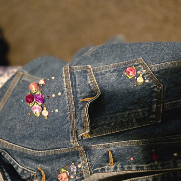 Floral Embroidered Denim Jacket - Picture 3 of 6